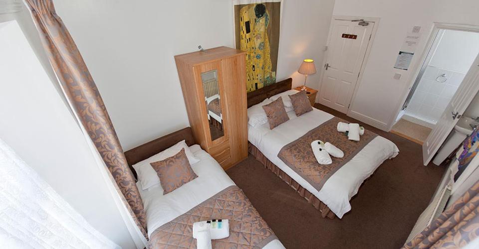 Tintagel Arms Hotel - Laterooms