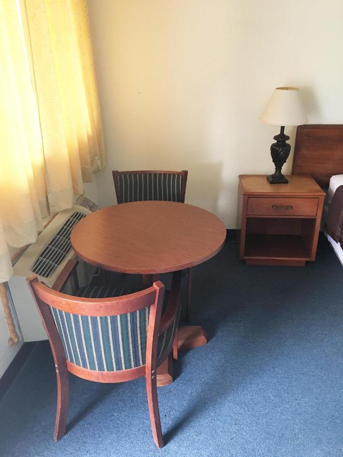 Village Motel — photo 14
