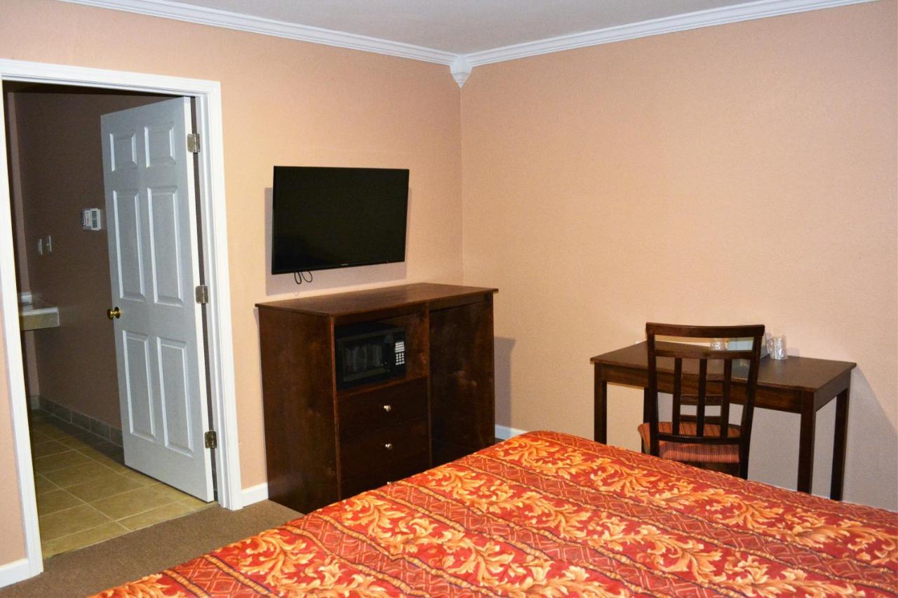 Budget Inn Albany — photo 17