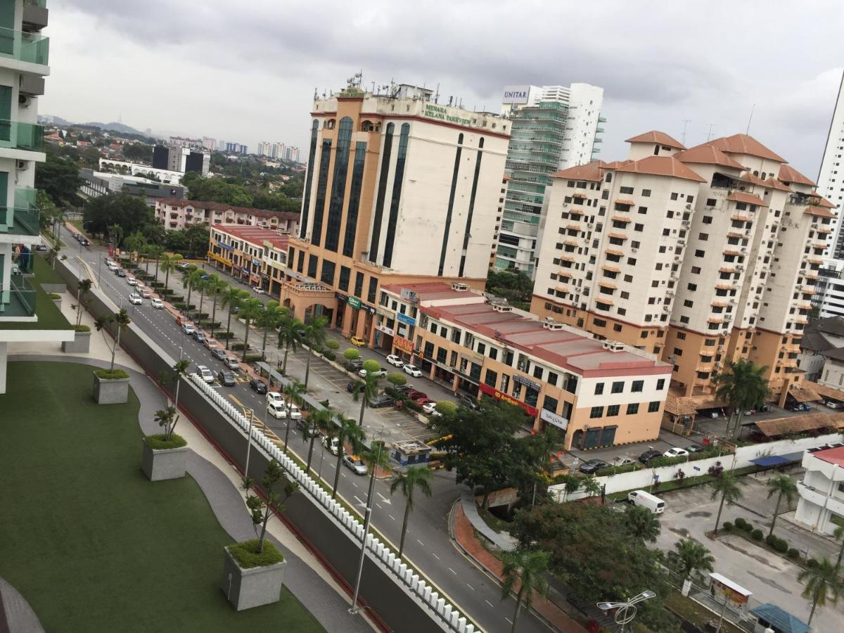 Apartment The Grand Kelana Jaya Paradigm Mall Klia Bus Lrt Station Petaling Jaya Malaysia Booking Com