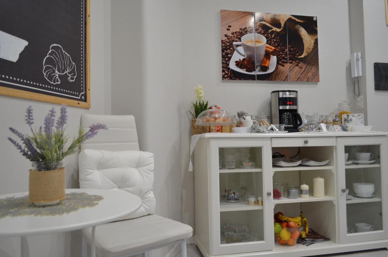 Moonlight Inn Guesthouse - 4