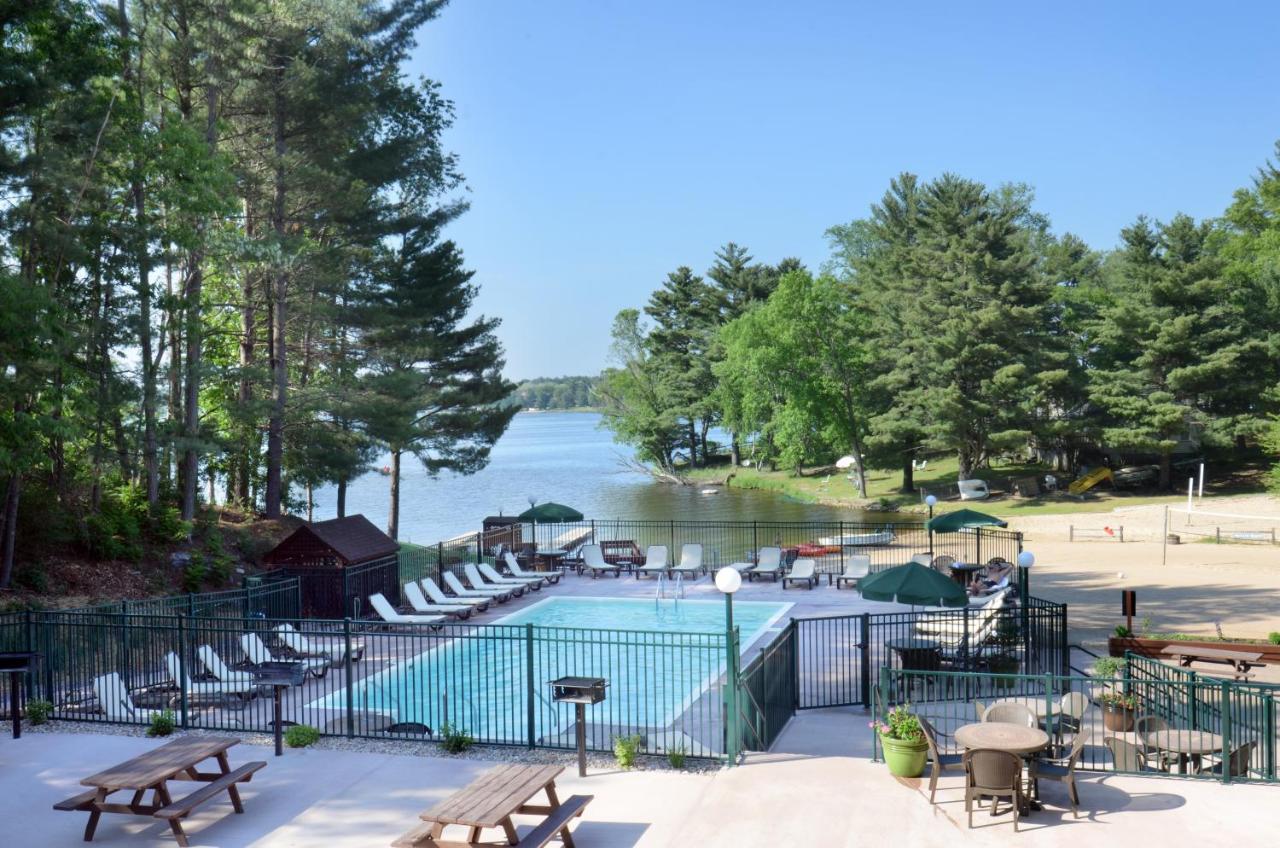 Sunset Bay Resort & Suites — photo 8