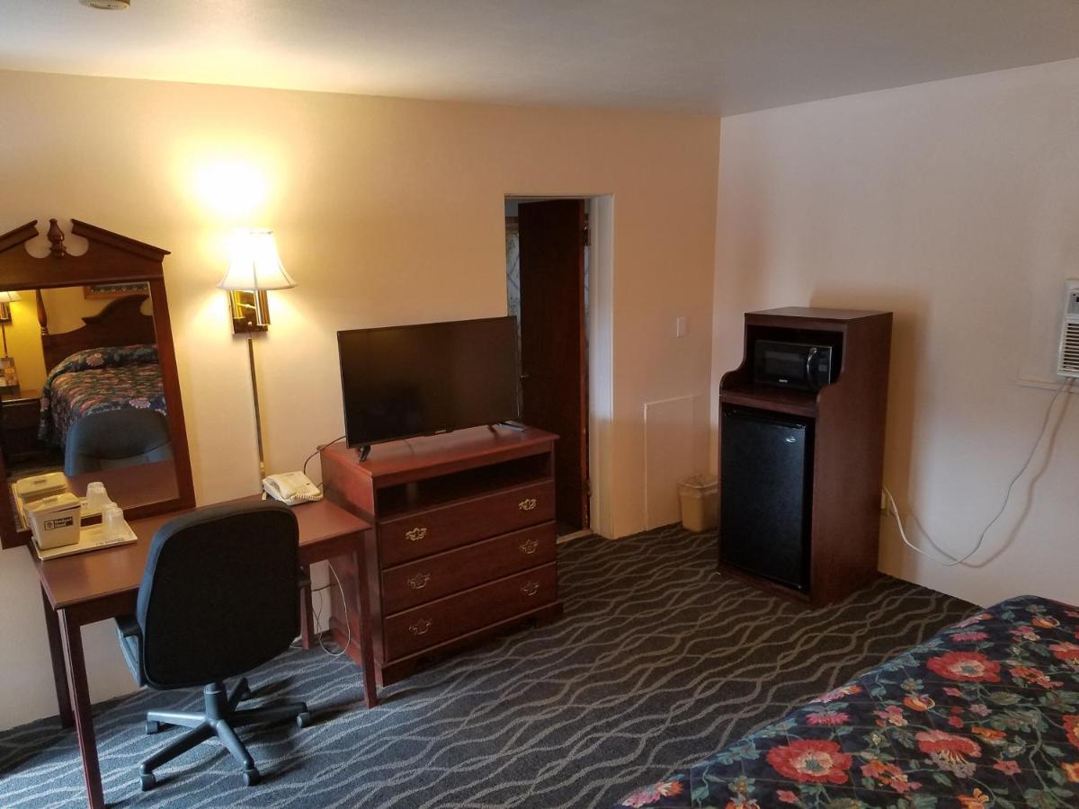 Budget Inn-Bedford — photo 7