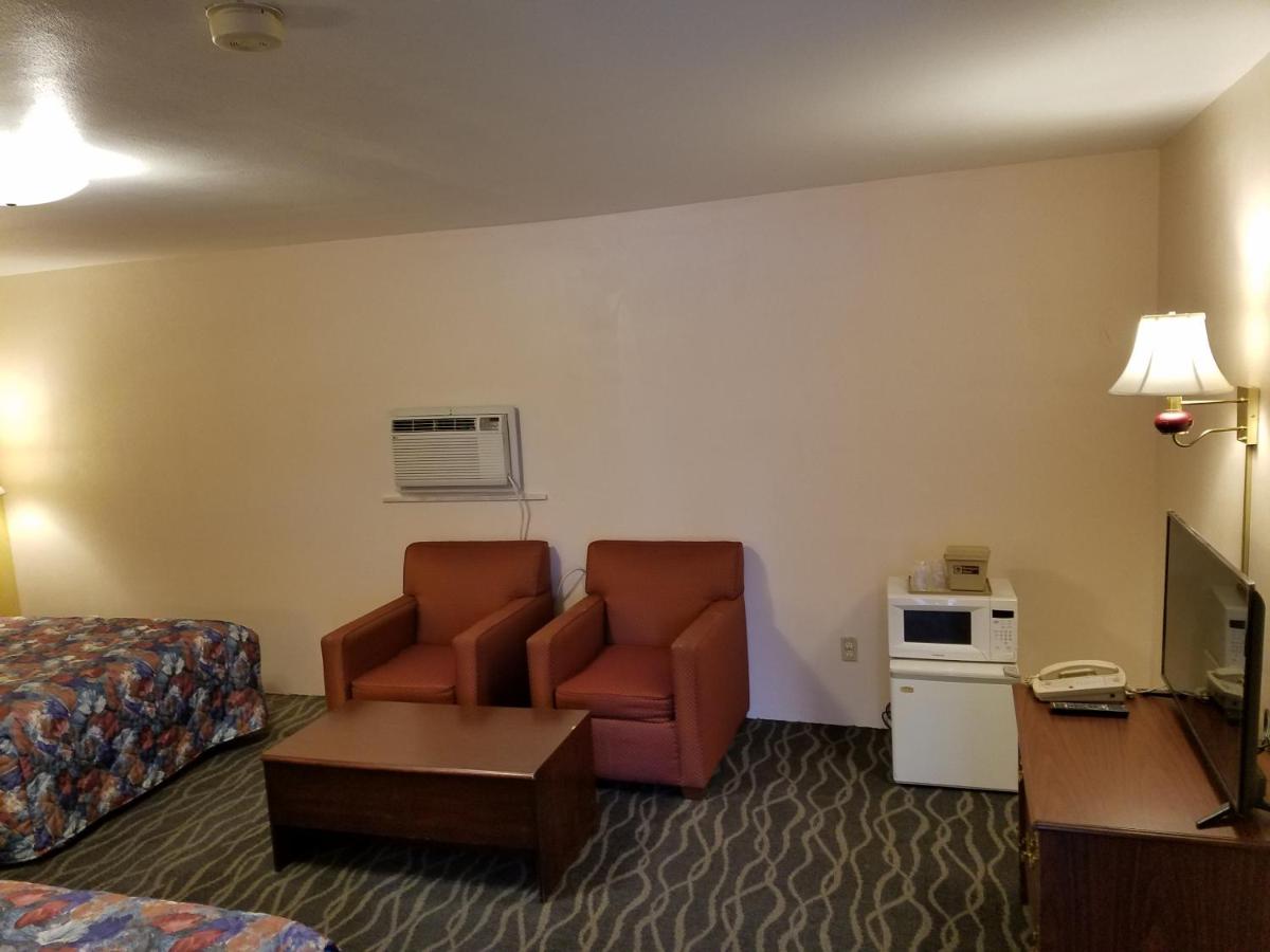 Budget Inn-Bedford — photo 10