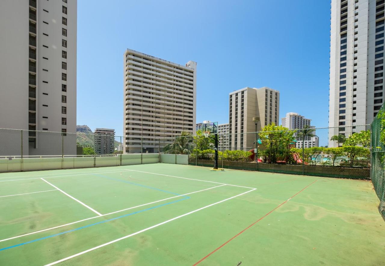 Sweetwater Waikiki — photo 18