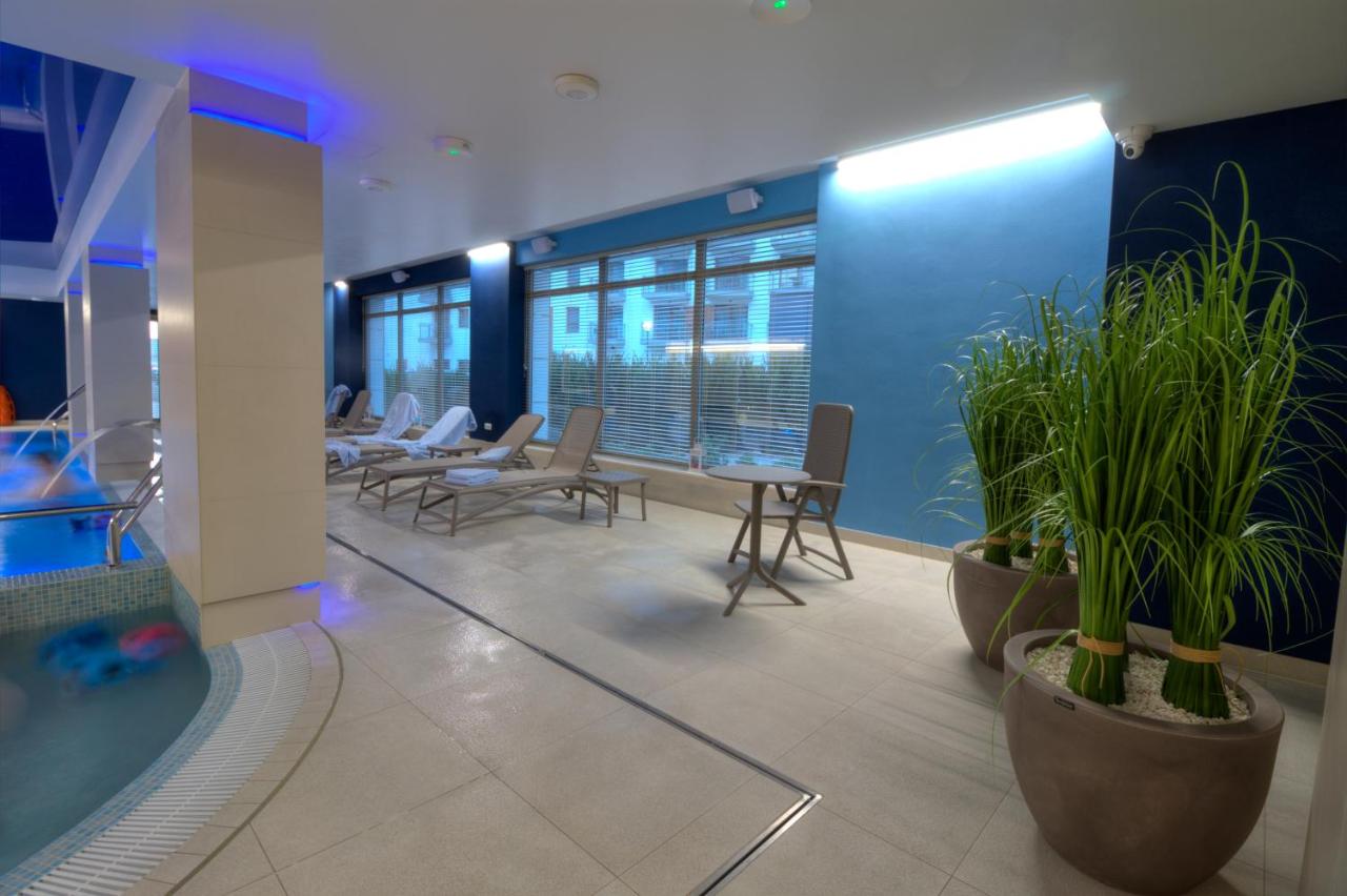 Heated swimming pool: Celma Condohotel Old Town Gdańsk