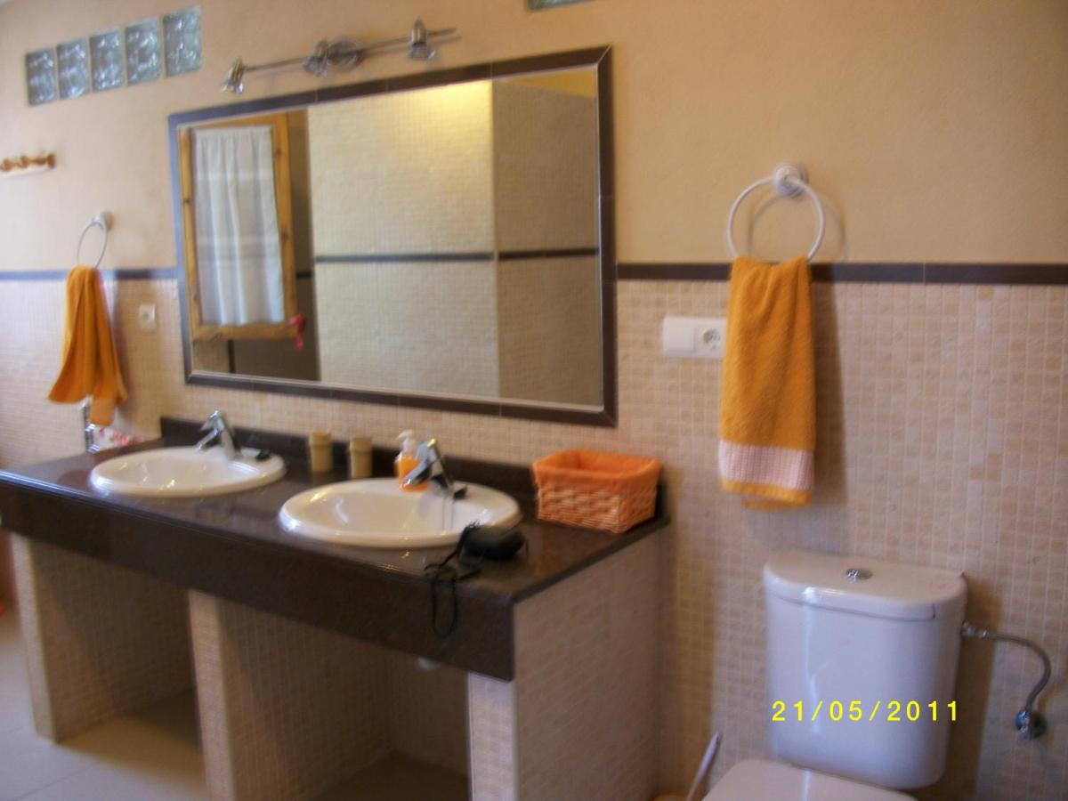 Vakantiehuis can guito es pujols-finca sa caleta , cp: 07818 ...
