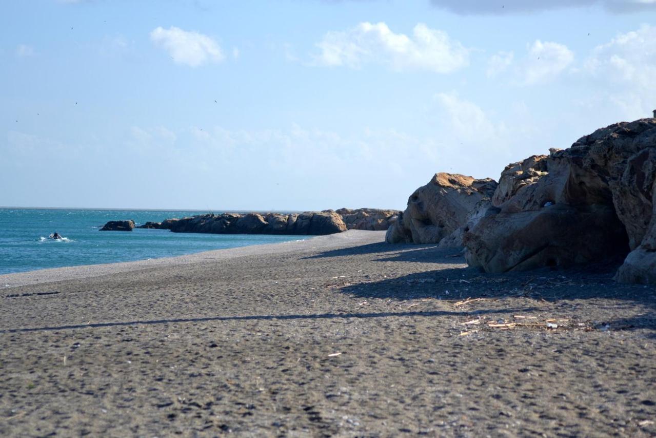 Beach: Duquesa Seaview marina