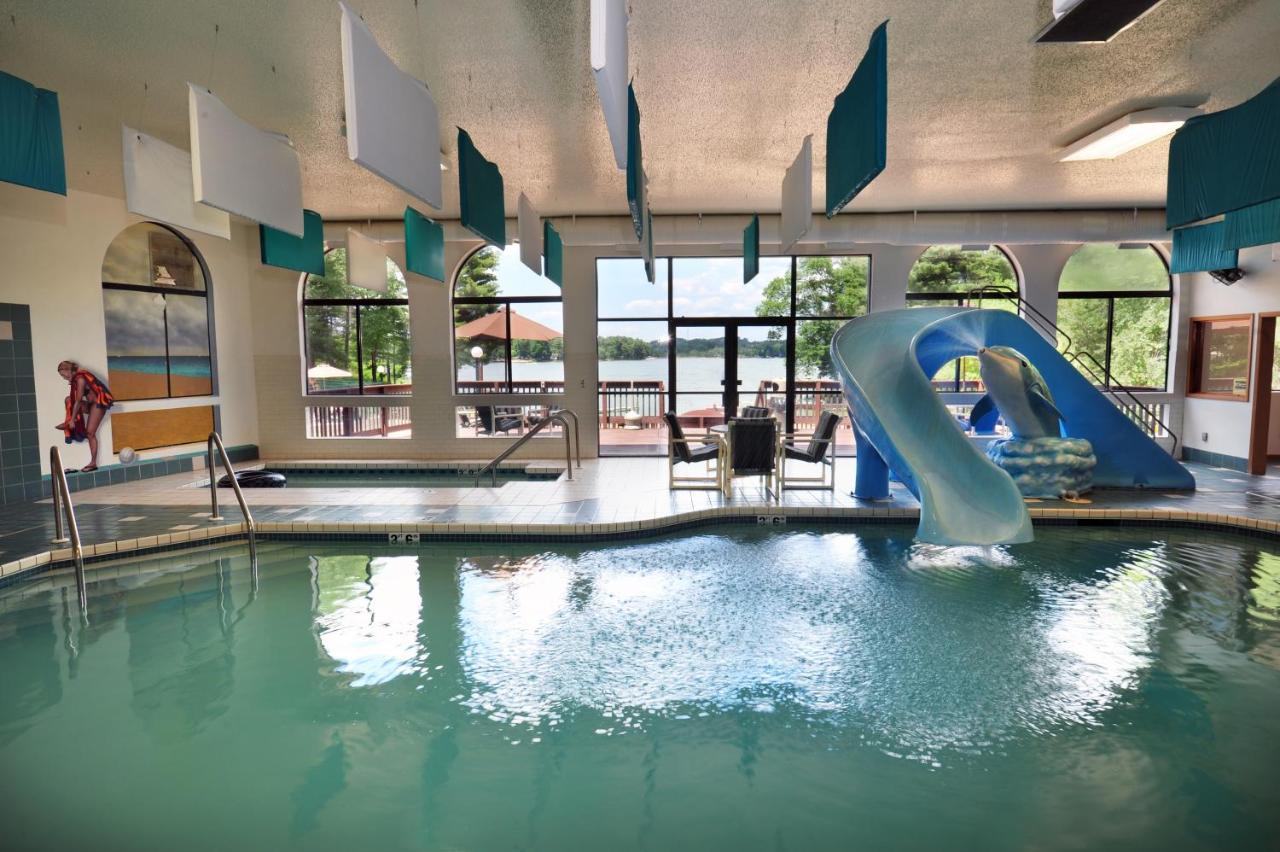 Sunset Bay Resort & Suites — photo 2