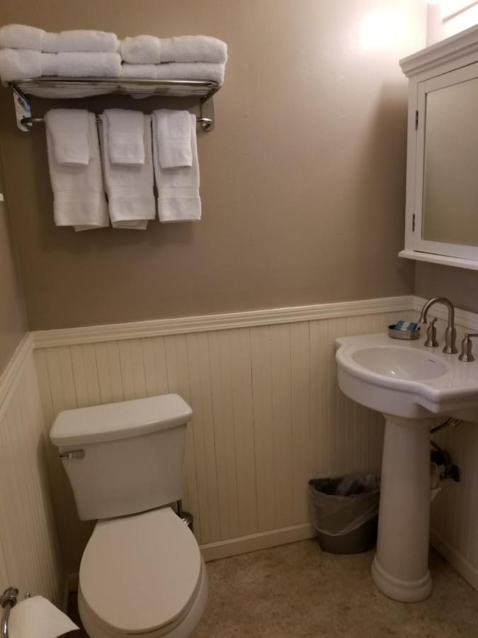 China Creek Cottages — photo 11