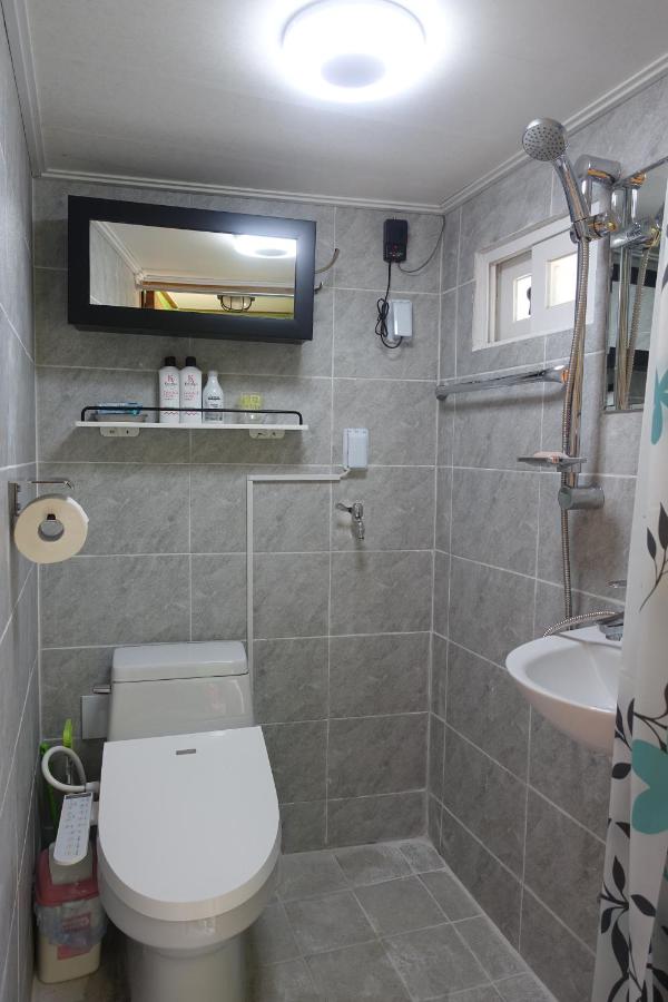 Seochon Guesthouse - 3