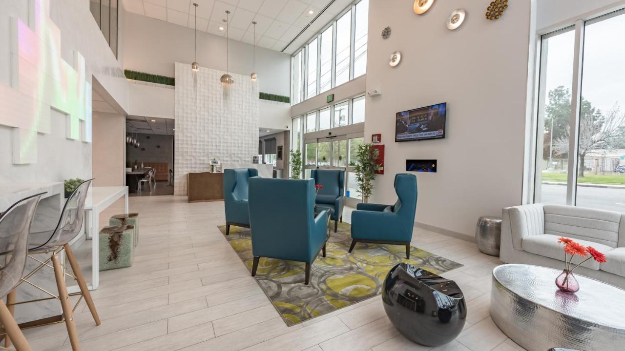 Lexen Hotel - North Hollywood Near Universal Studios — photo 15