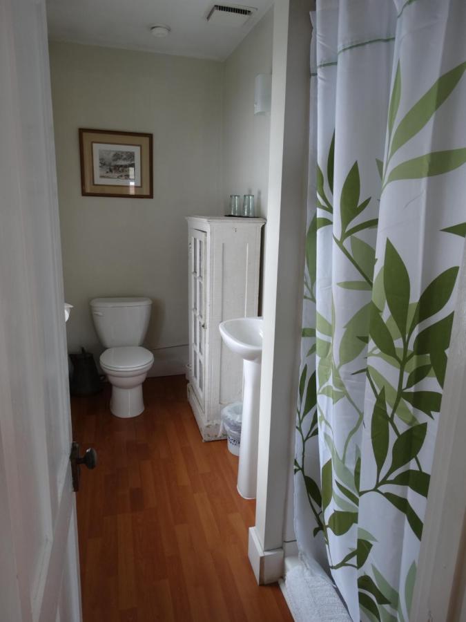Shoreham Inn Bed & Breakfast — photo 14