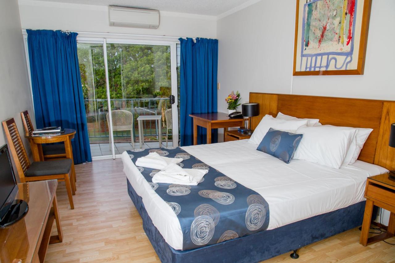 Cullen Bay Resorts - Laterooms