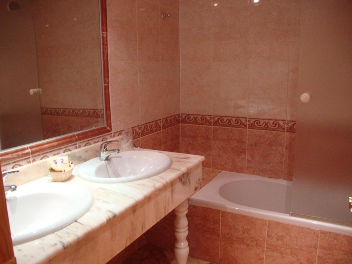 Hotel Lucero, Cuevas del Almanzora – Updated 2022 Prices