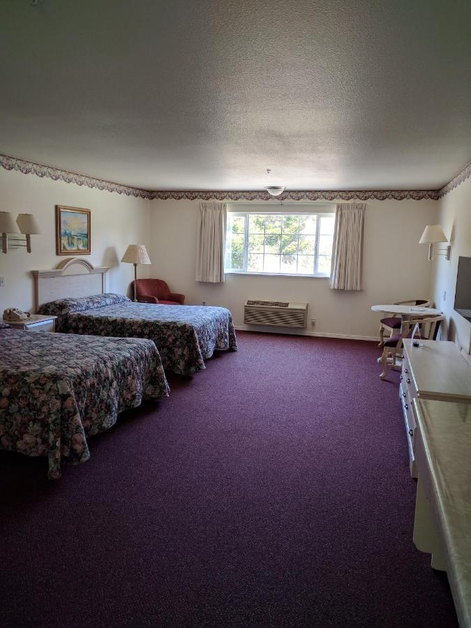 Lighthouse Shores — photo 16