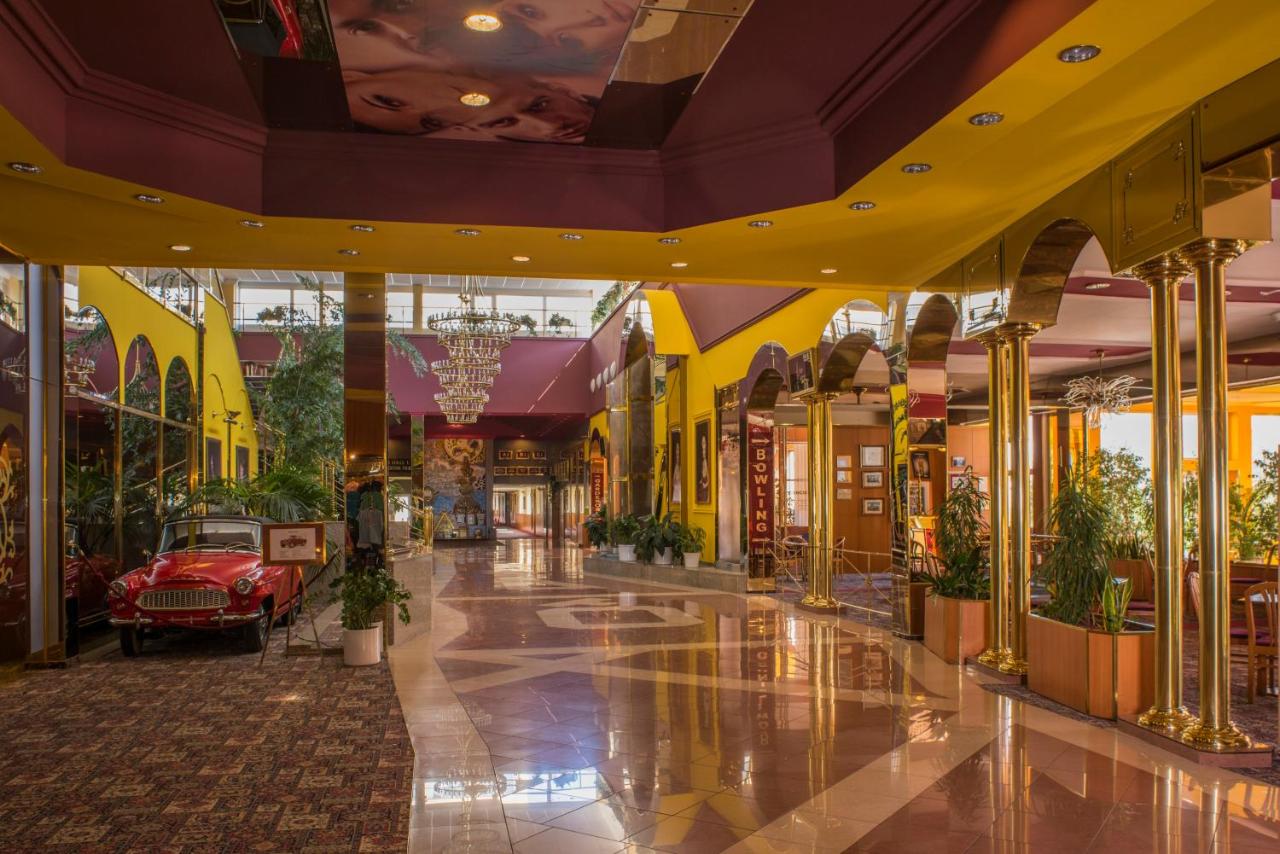 TOP HOTEL Praha photo