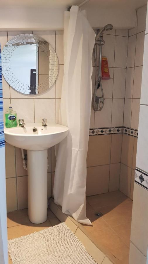 Ottleys Guest House photo