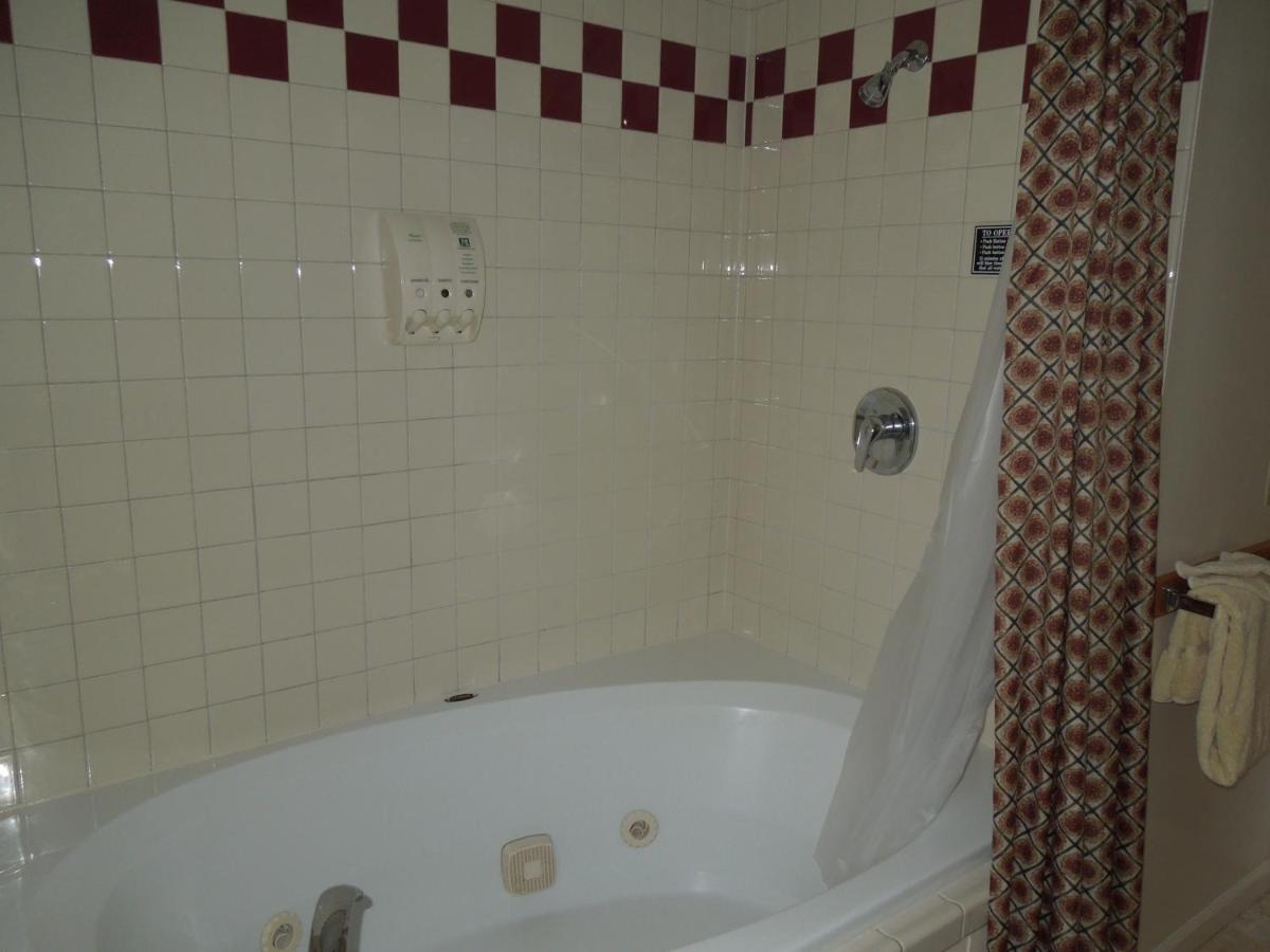 Eastern Slope Inn Resort — photo 11