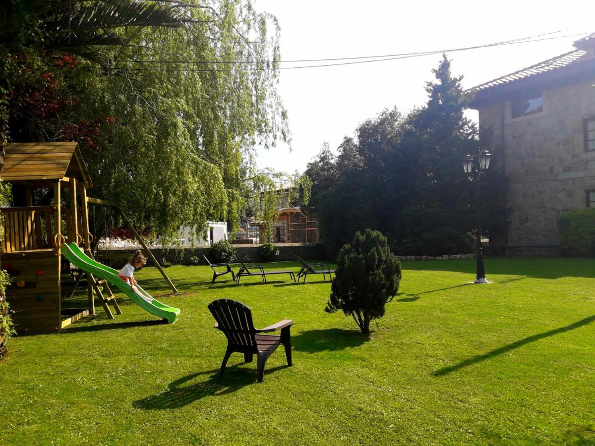 Apartamentos Los Hidalgos (España Santillana del Mar ...