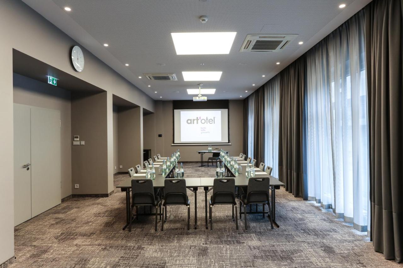 art'otel berlin mitte, Powered by Radisson Hotels photo