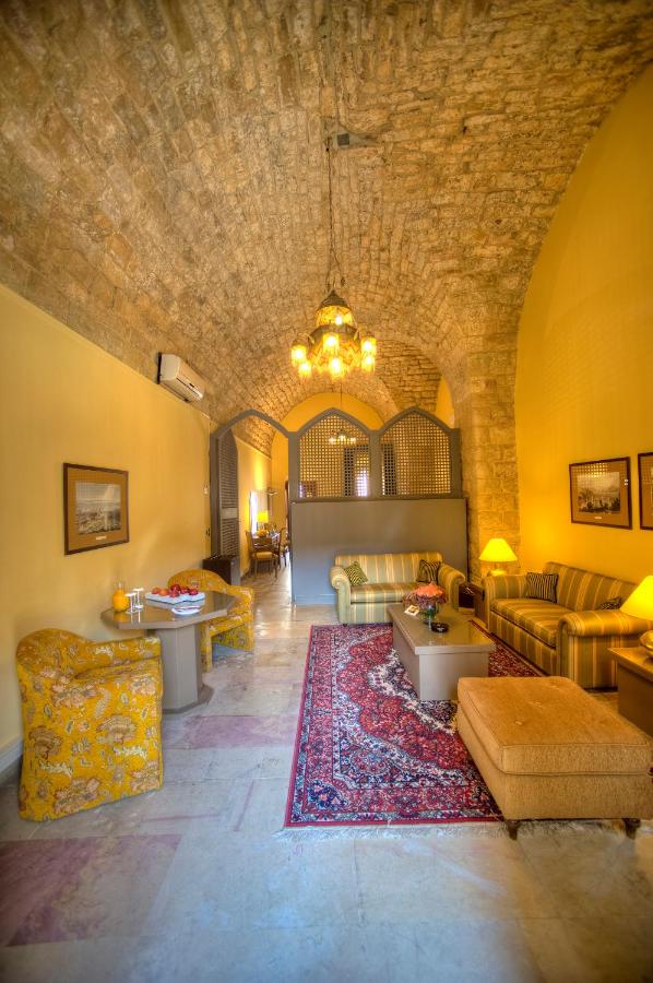 Mir Amin Palace photo