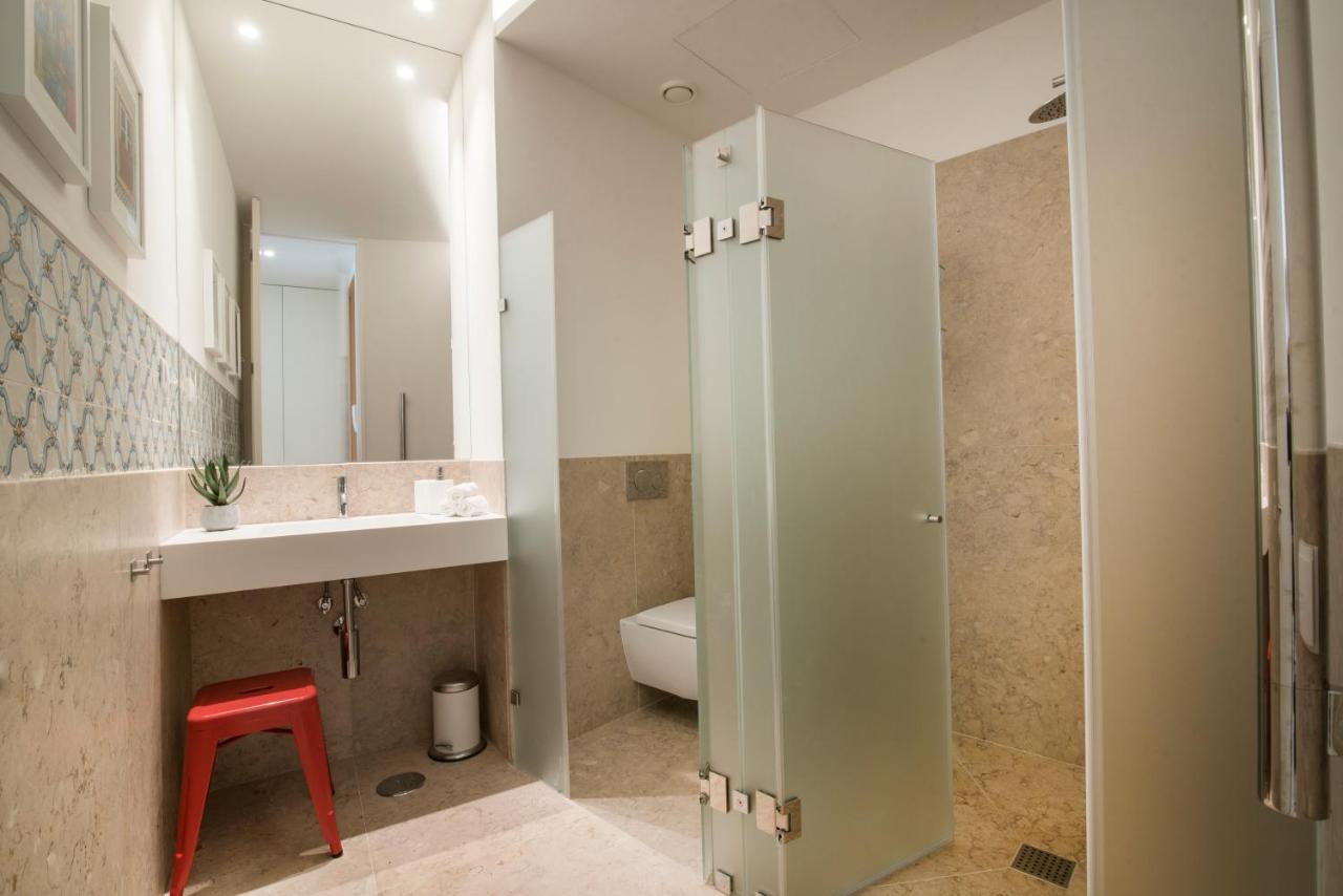 Lisbon Rouge Apartment in the Lisbon Heart - 3