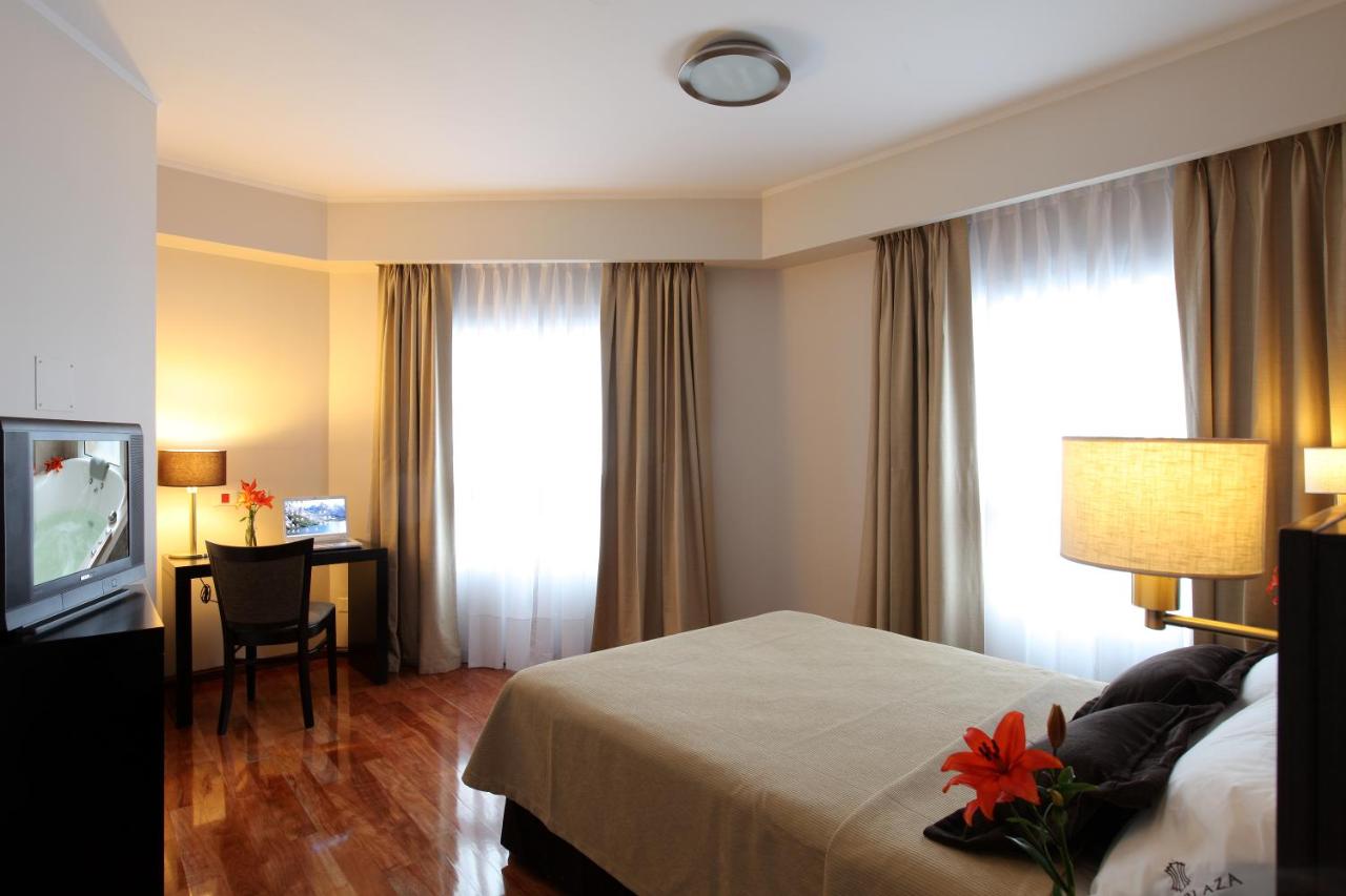 Europlaza Hotel & Suites photo