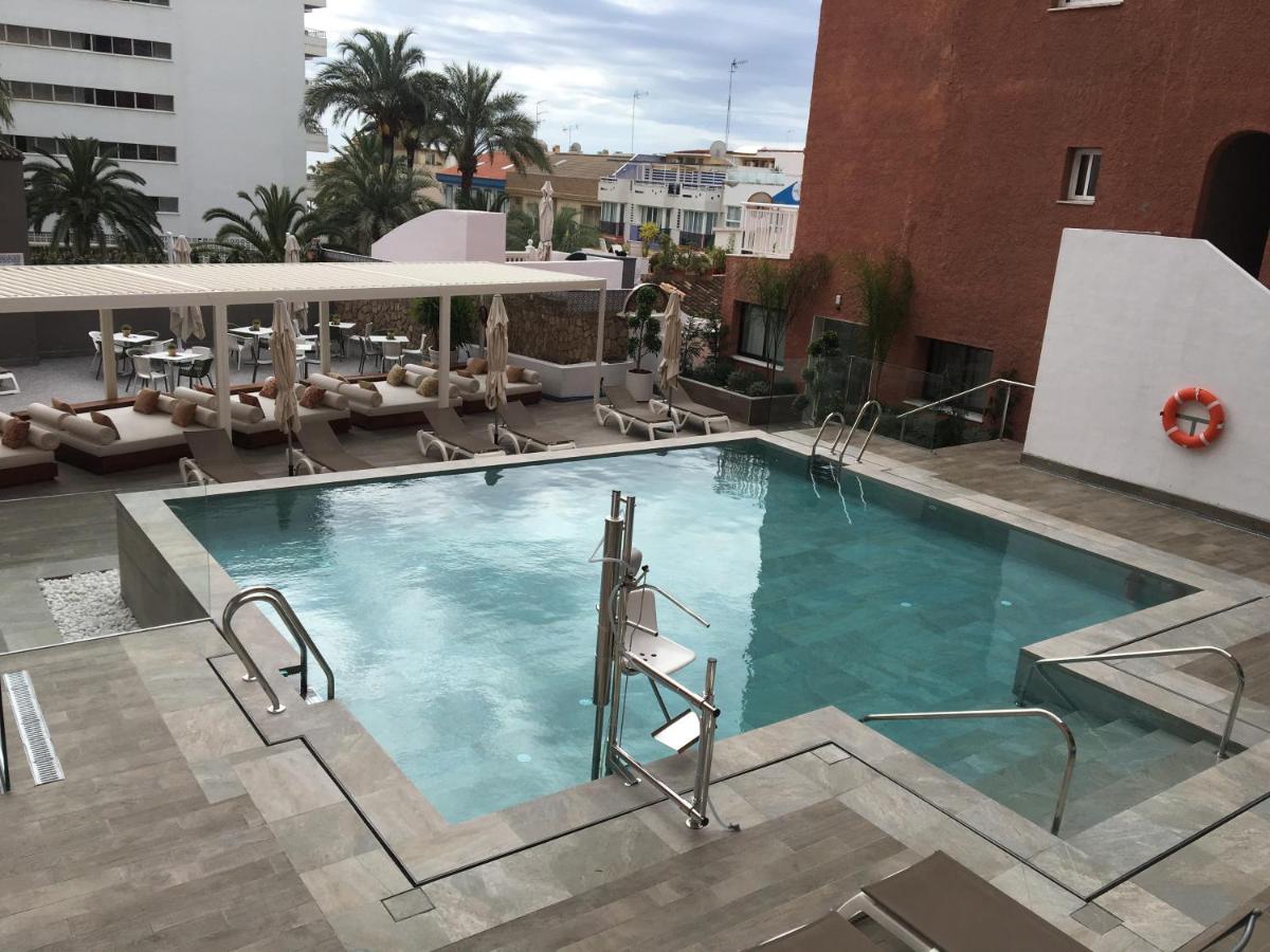 Heated swimming pool: Fénix Torremolinos - Adults Only Recommended