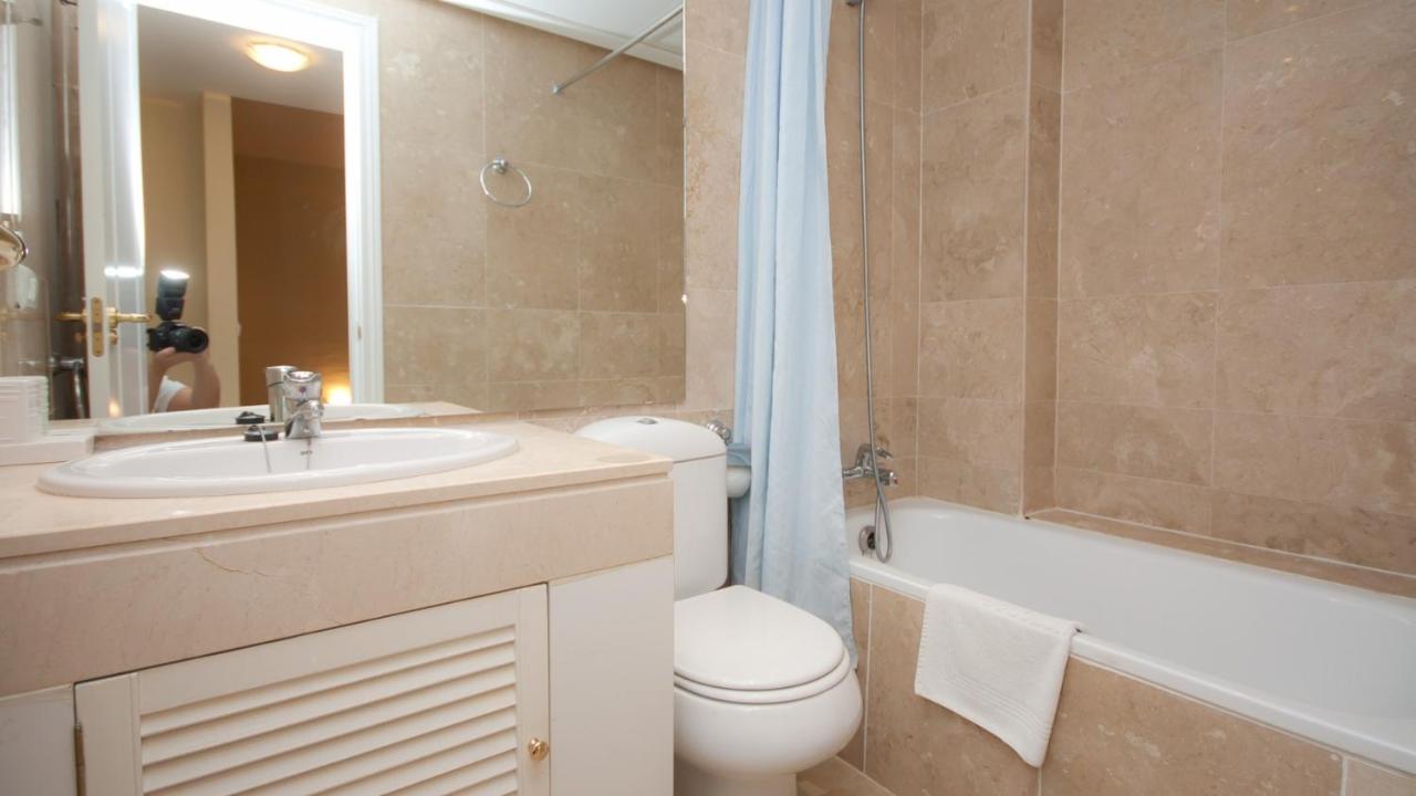 Marina Real 501, Manilva – Updated 2022 Prices