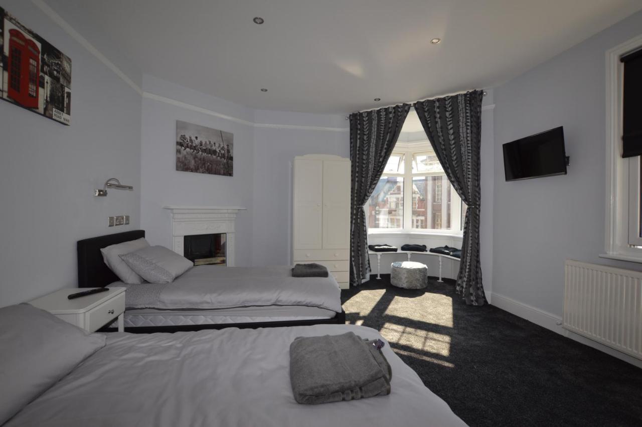 Addison House photo