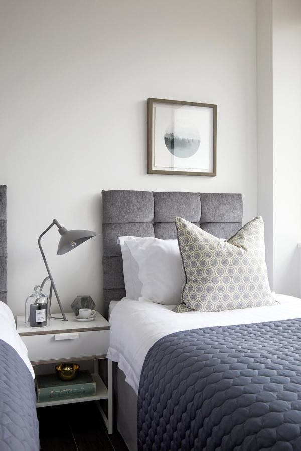 Aisiki Living at Upton Rd, Multiple 1, 2, or 3 Bedroom Apartments, King or Twin beds with FREE WIFI and FREE PARKING photo