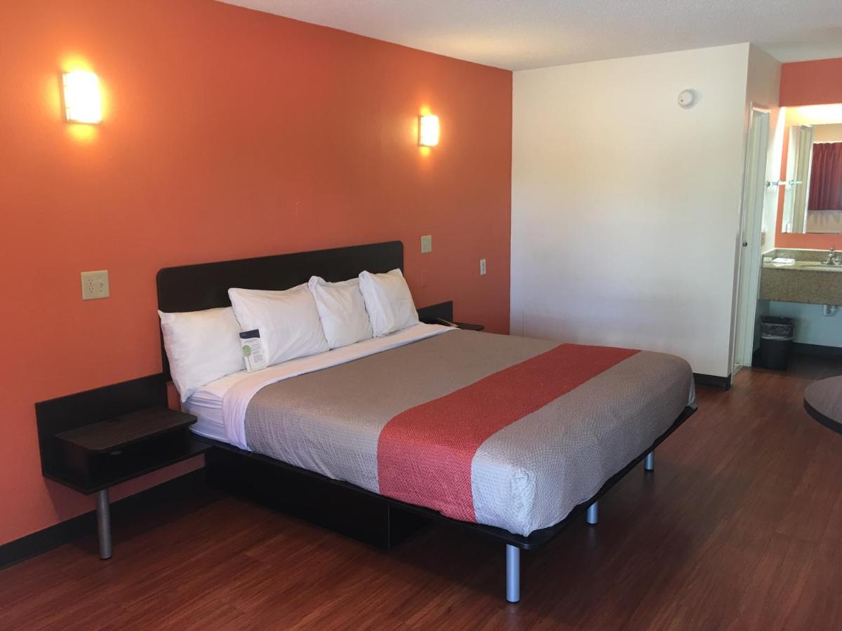 Image: Motel 6-Richmond, VA - Midlothian Turnpike