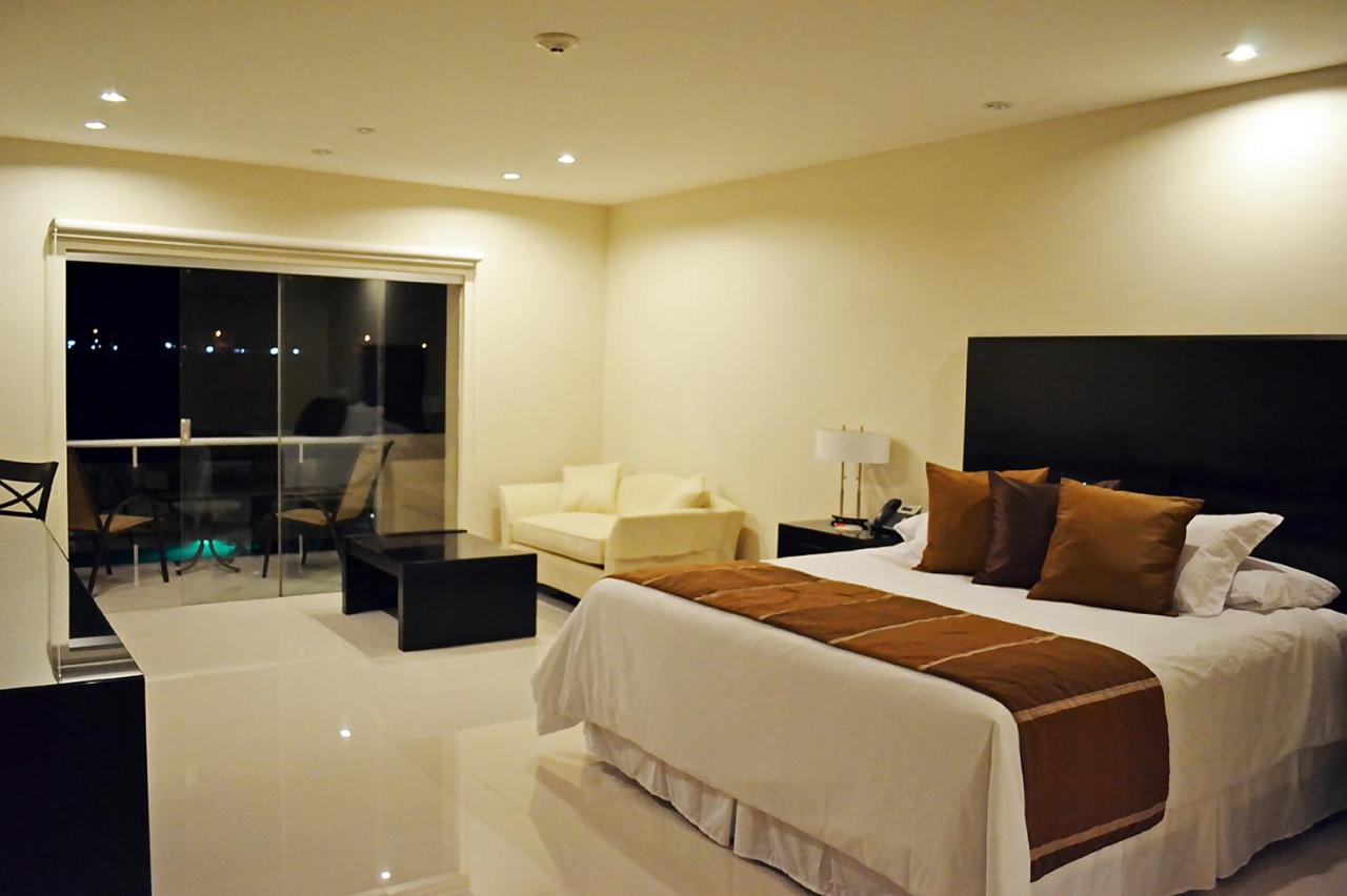 Sun Hotel photo