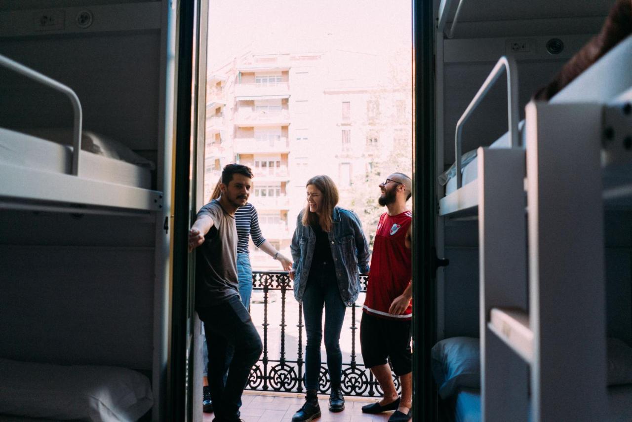 Black Swan Hostel Barcelona