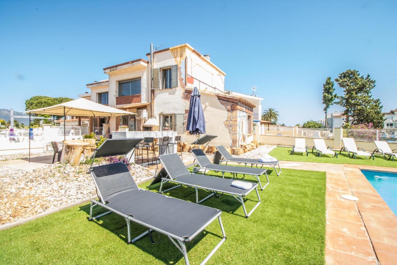 Vakantiehuis Goldhome - Creus (Spanje Empuriabrava) - Booking.com