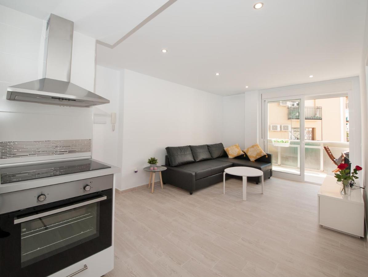 Nadines Place, Fuengirola – Updated 2022 Prices