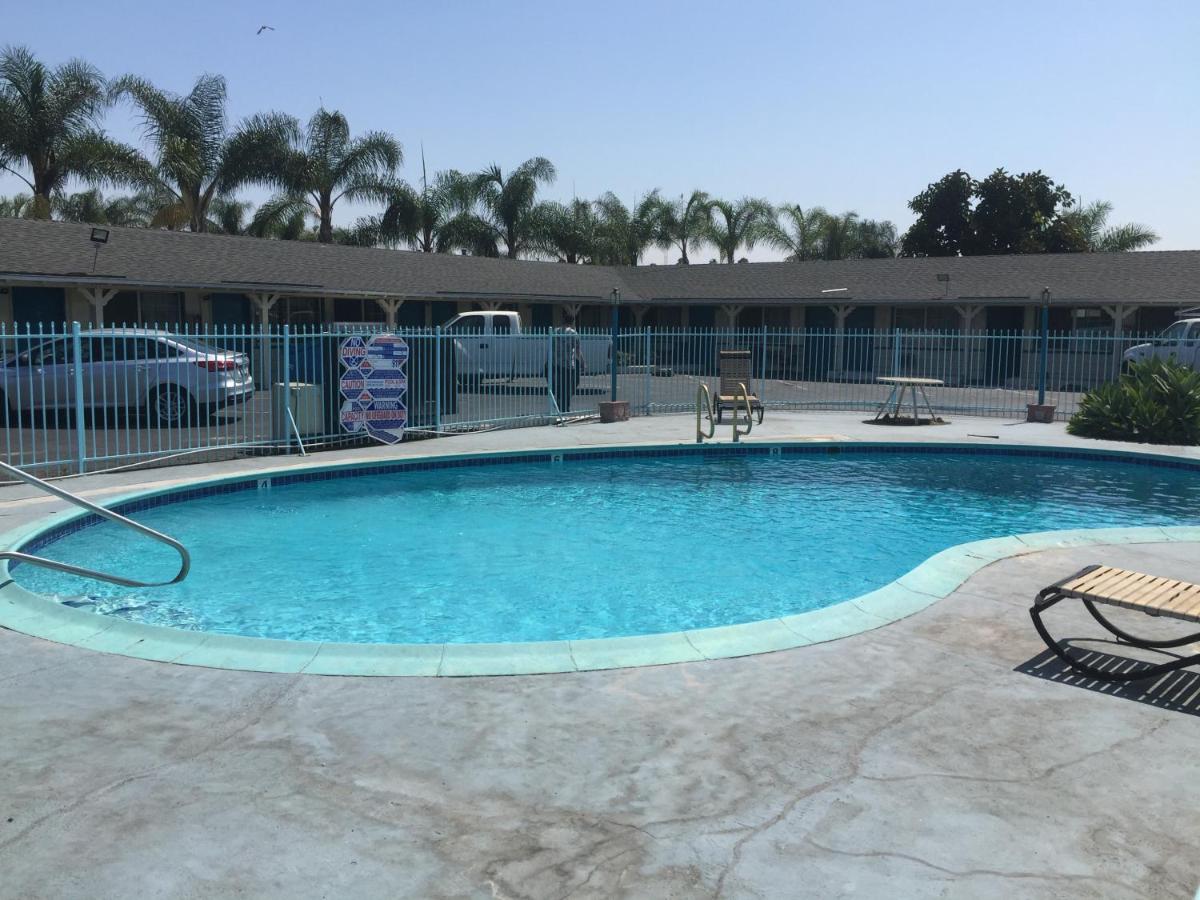 Frontier Motel — photo 15