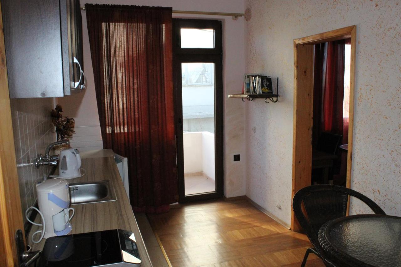 Guest House GARDELI**