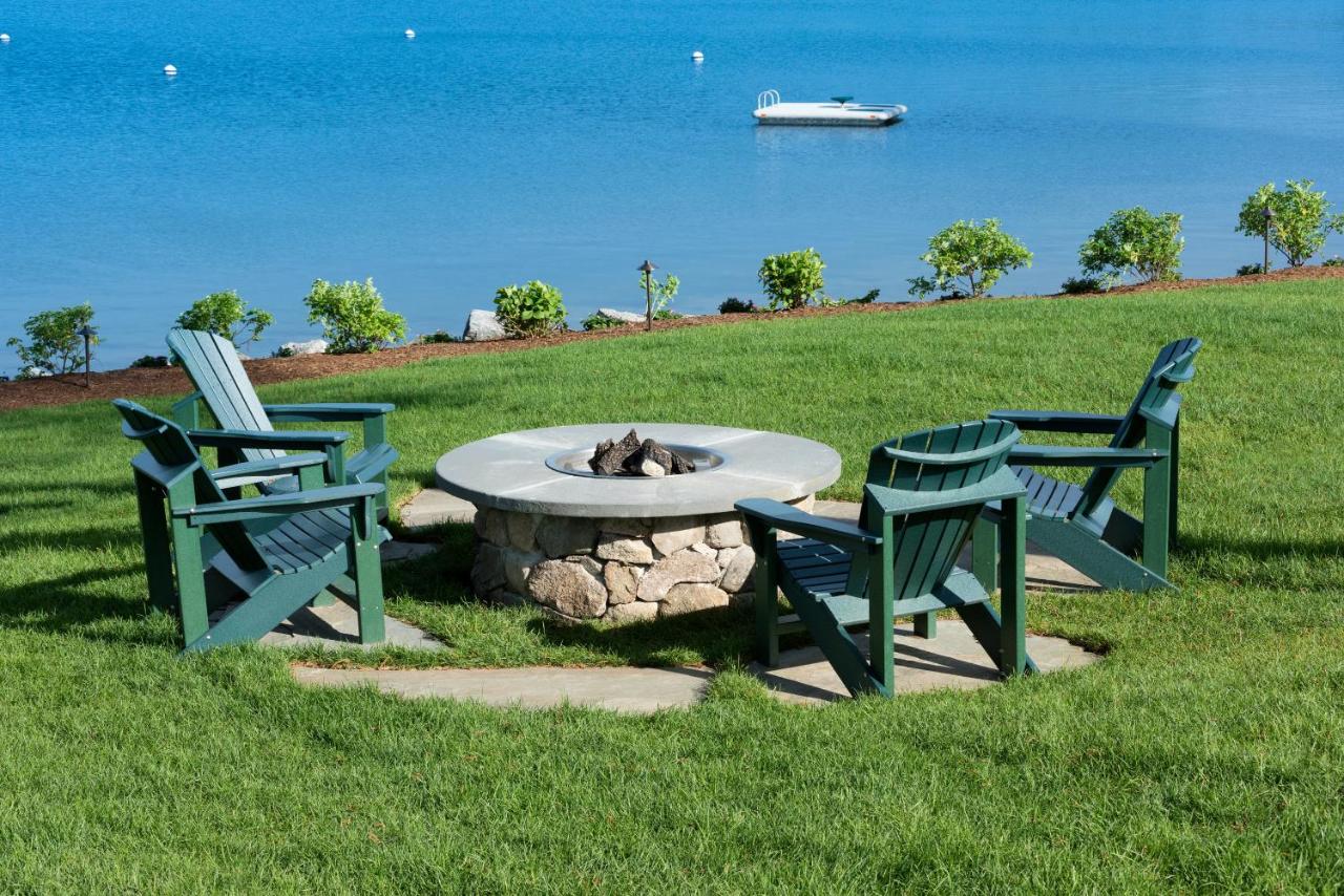 Center Harbor Inn — photo 11