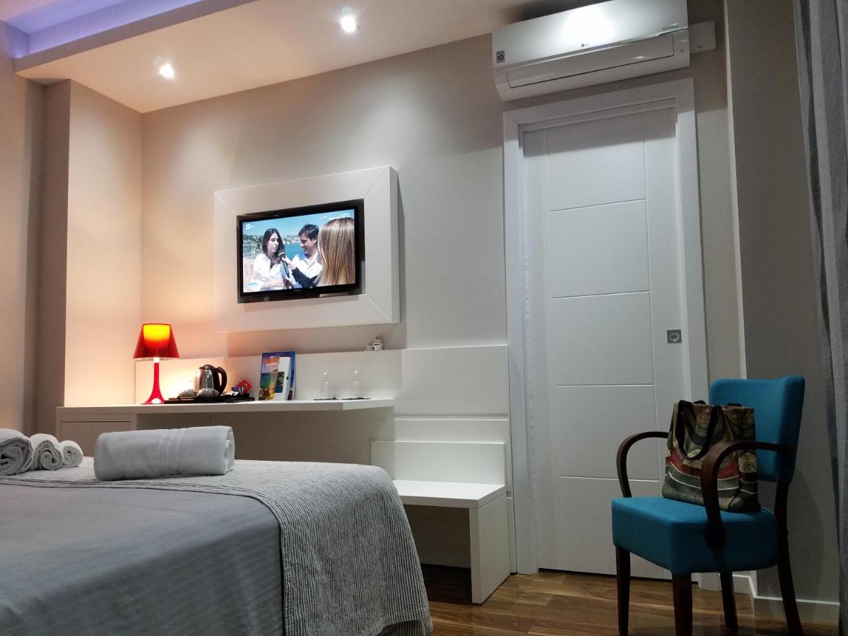 B&B Vanity photo