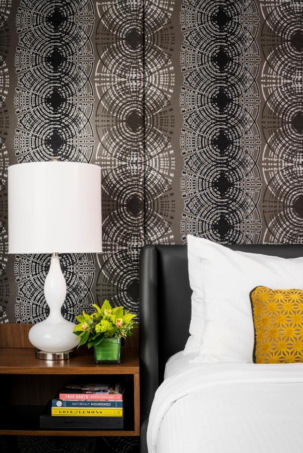 Hotel Arts photo