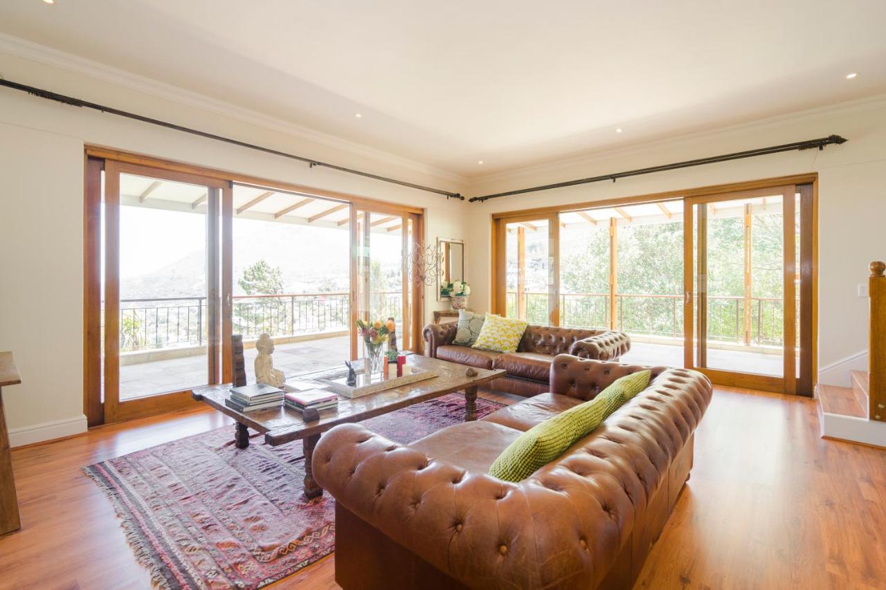 Villa Camp Bay Views - Stunning! - 2