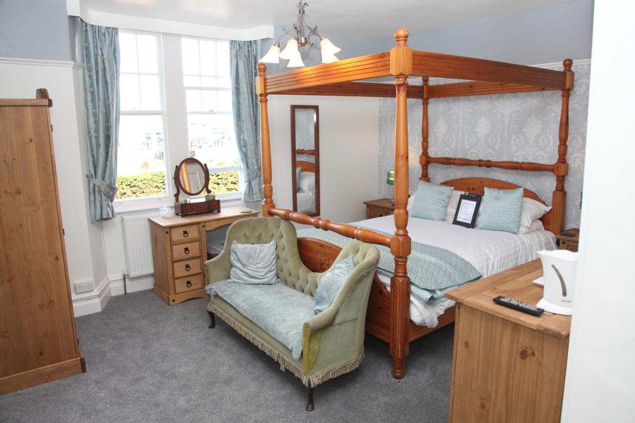 Kirkwood Guest House - Laterooms