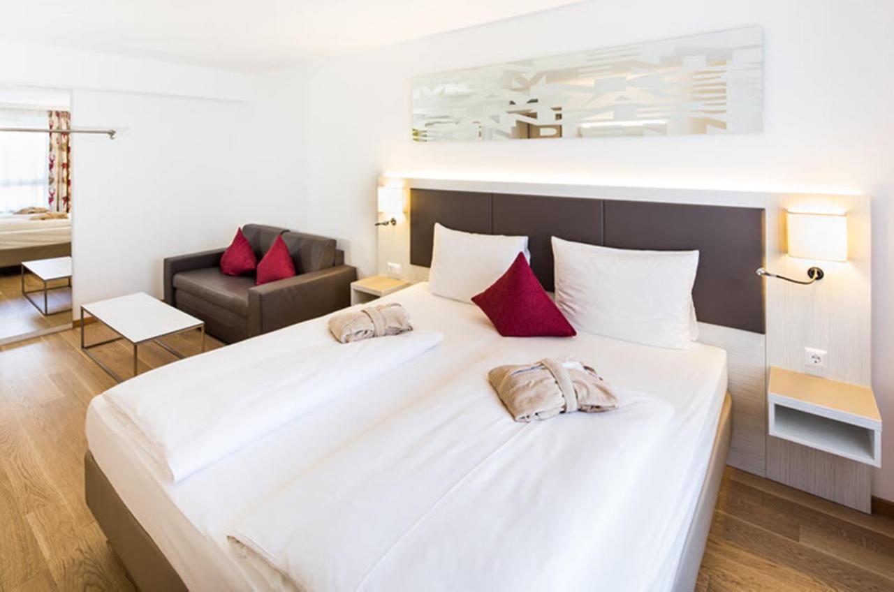 Hotel Zeitgeist Vienna Hauptbahnhof photo