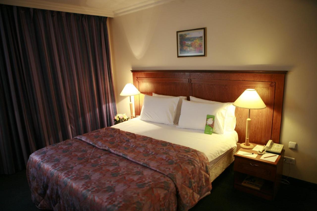 Ramada by Wyndham Sofia City Center photo