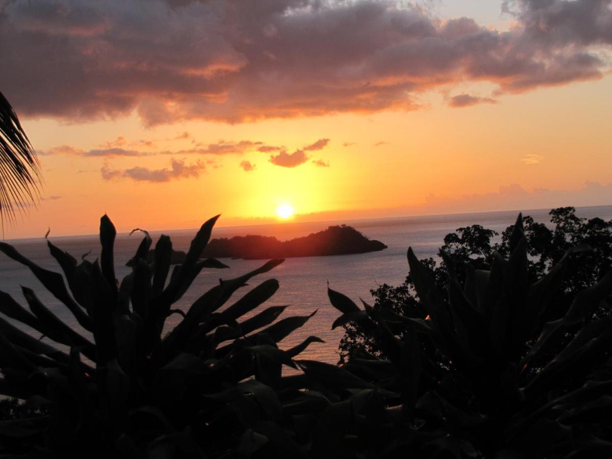 GîTE MAYO & HYLODES'S SONG