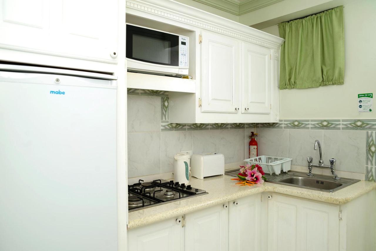 Dover Beach Hotel photo