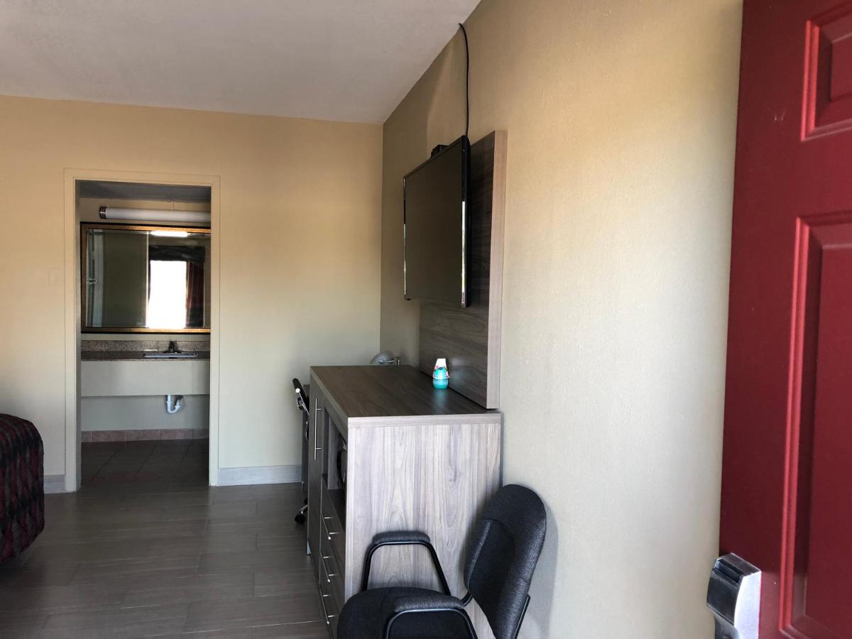 Villa Lagoon Inn — photo 12
