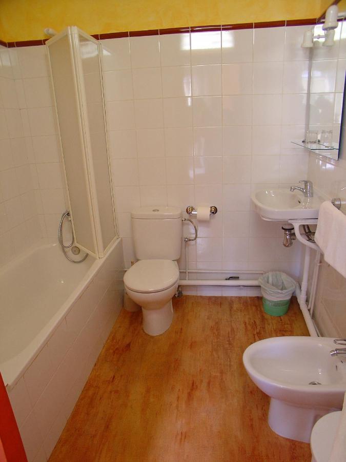 Hostal Adarnius, La Bisbal – Precios actualizados 2022